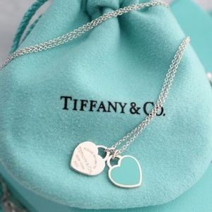 Tiffany & Co. Double heart Necklace.